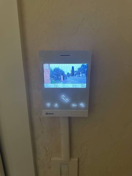 VIDEOPHONE GOLMAR WIFI ECRAN 4 POUCES 2